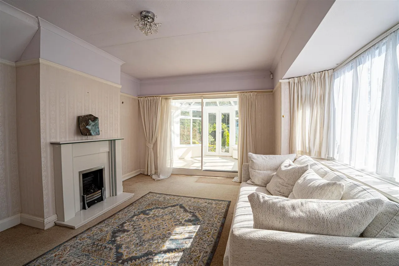 Hoads Wood Road, Hastings, photo 2