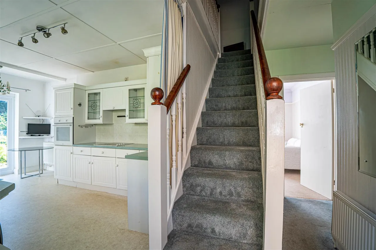Hoads Wood Road, Hastings, photo 12