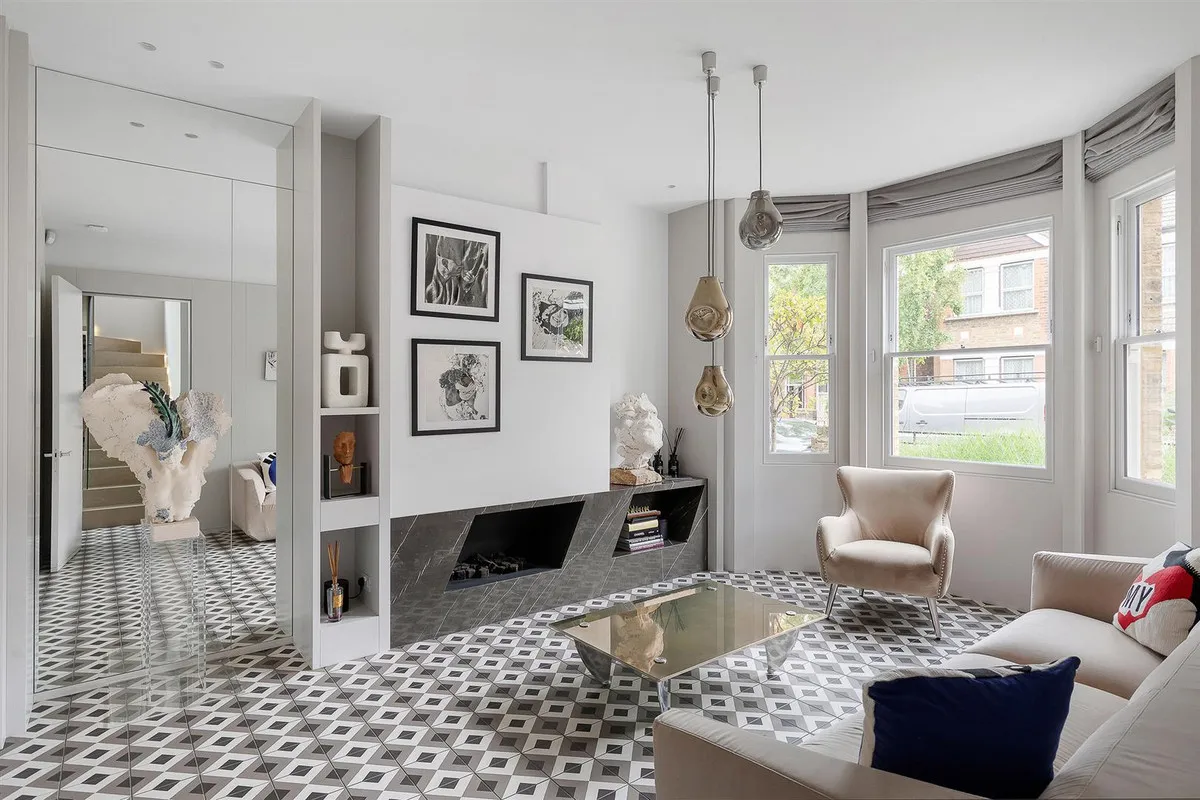 Kingsley Avenue, London, W13, photo 13