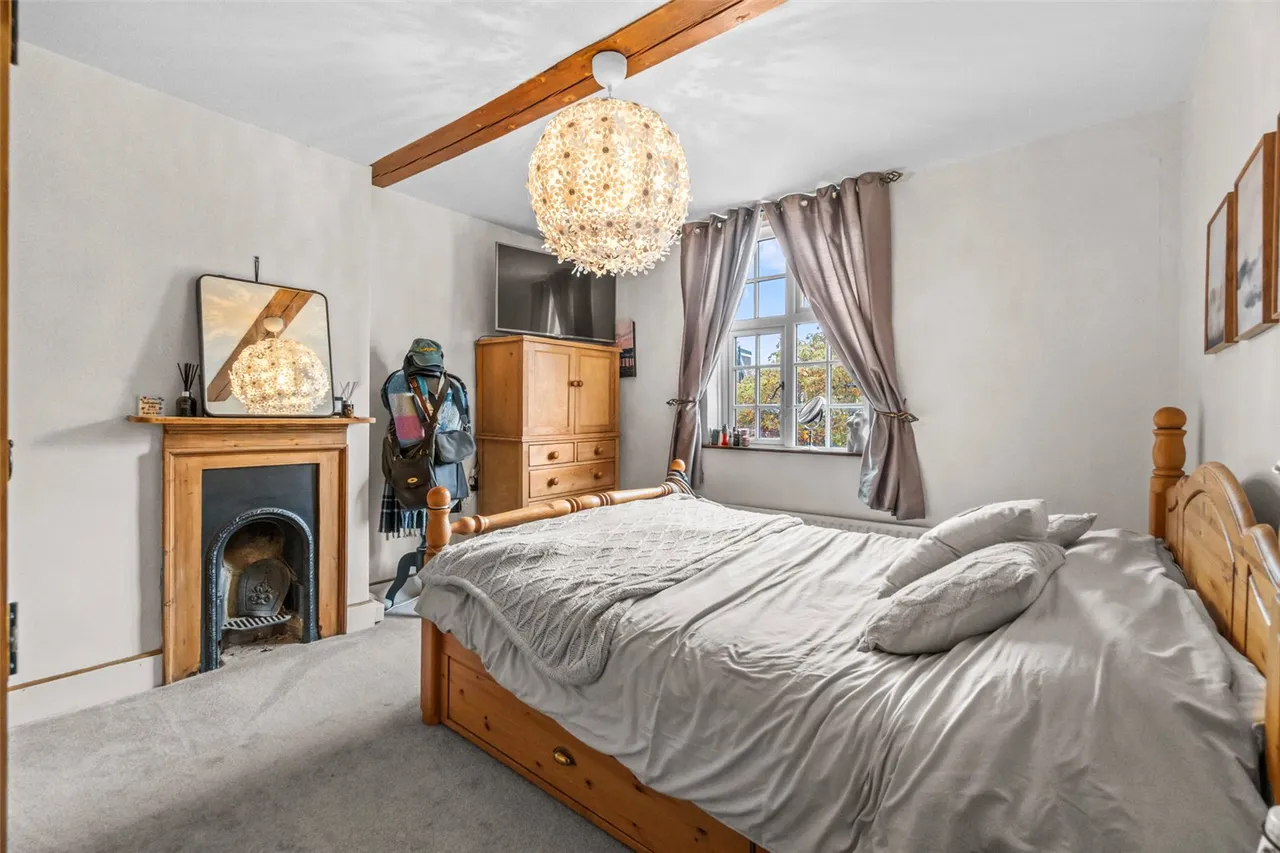 Upper Halliford Road, Shepperton, TW17, photo 7
