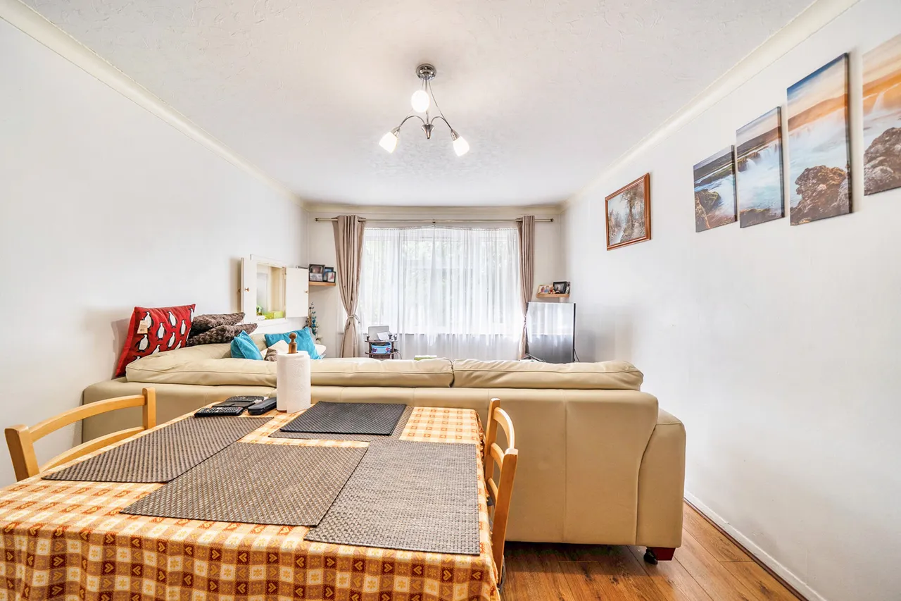 Gulliver Close, Northolt, UB5, photo 12