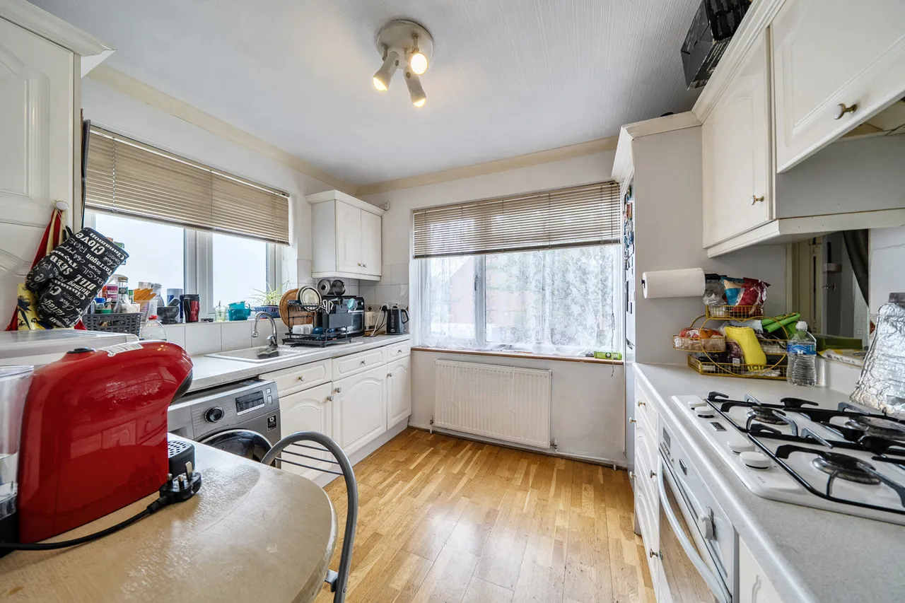 Gulliver Close, Northolt, UB5, photo 5