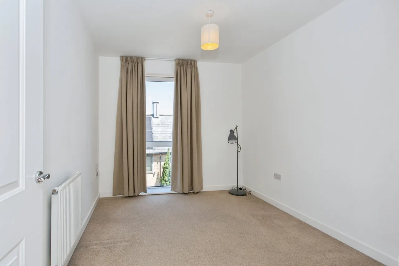 Spring Drive, Trumpington, CB2, photo 13