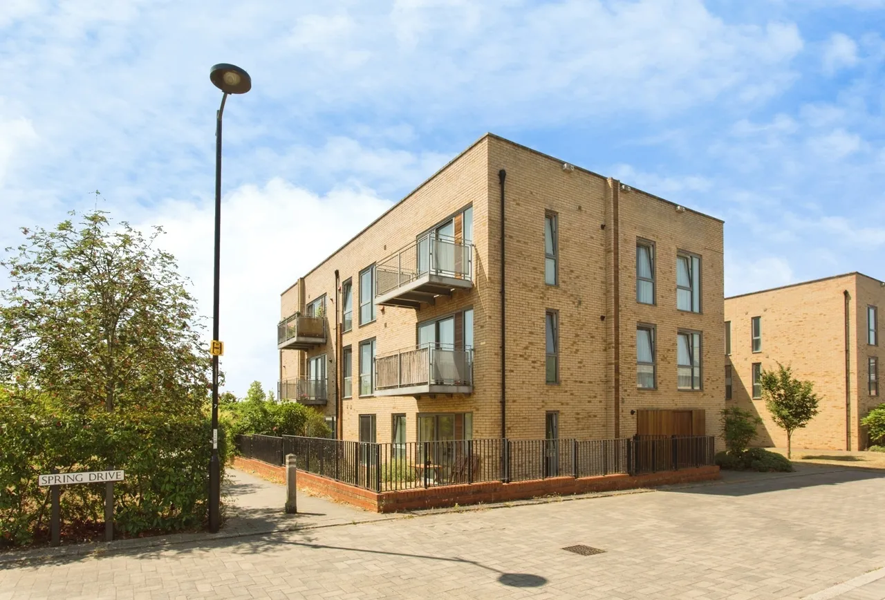 Spring Drive, Trumpington, CB2, photo 16