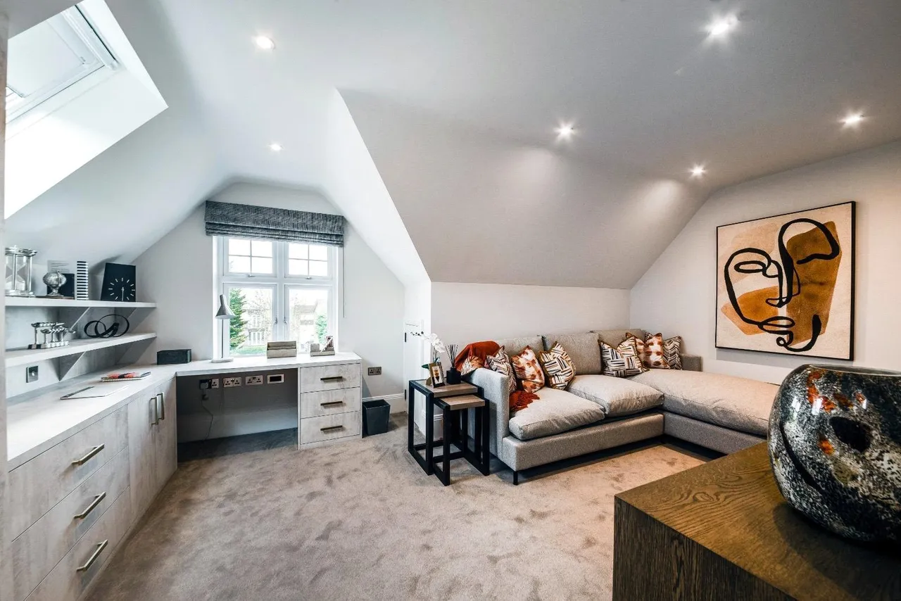 High Road, Whetstone, London, N20 9PJ, photo 17