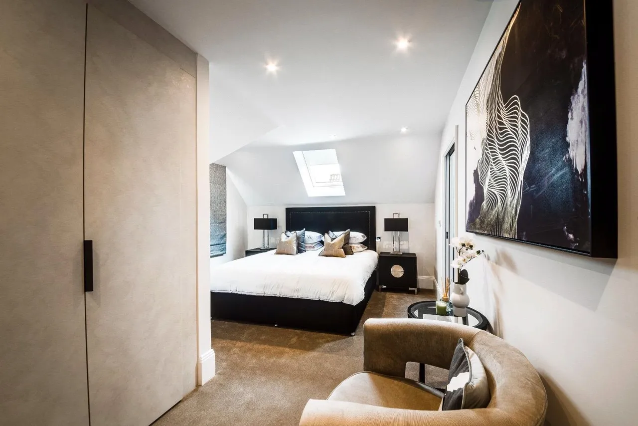 High Road, Whetstone, London, N20 9PJ, photo 14