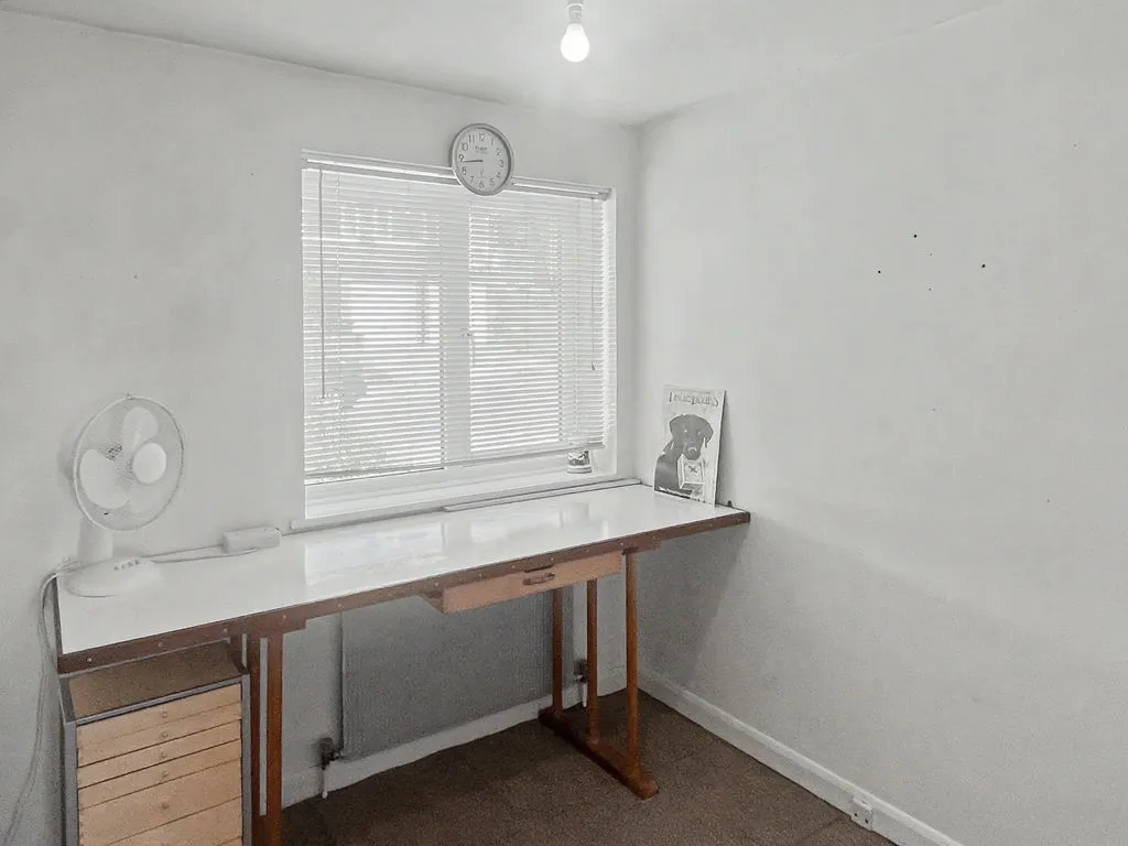 Kelvin Close, Downley HP13 5ST, photo 10