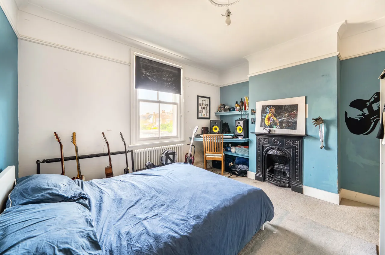 Crescent Road, Shepperton, TW17, photo 16