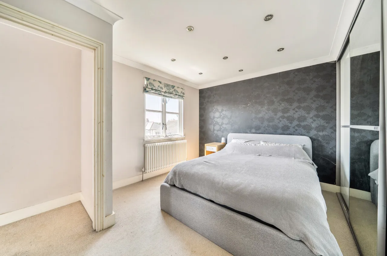 Crescent Road, Shepperton, TW17, photo 7