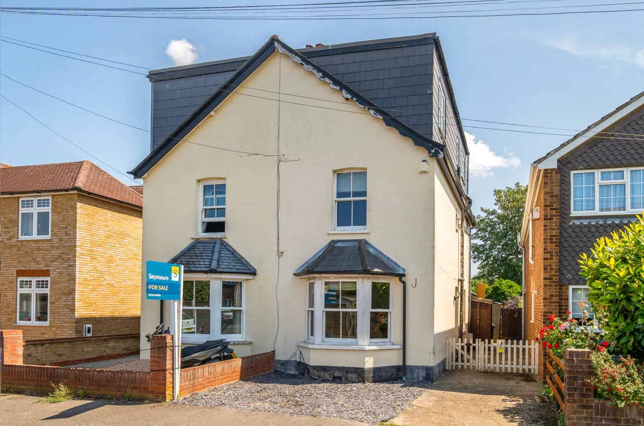 Crescent Road, Shepperton, TW17, photo 21