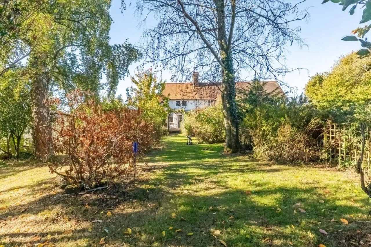 Browns Lane, Hastoe, HP23, photo 32