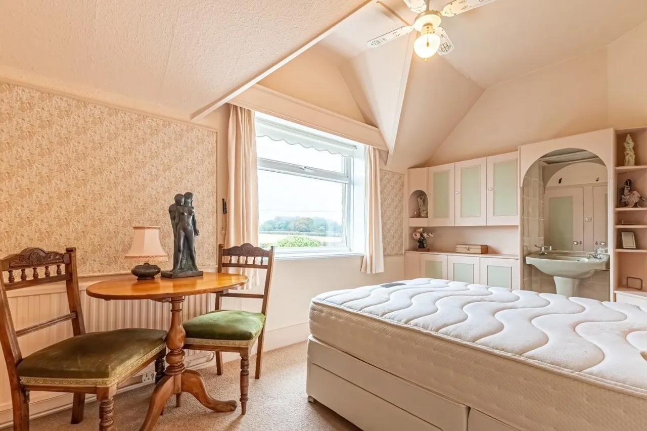 Browns Lane, Hastoe, HP23, photo 16