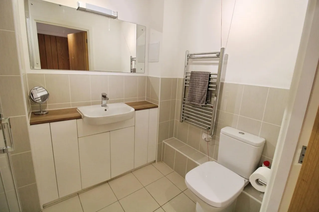 Albion Road, DA6, photo 4