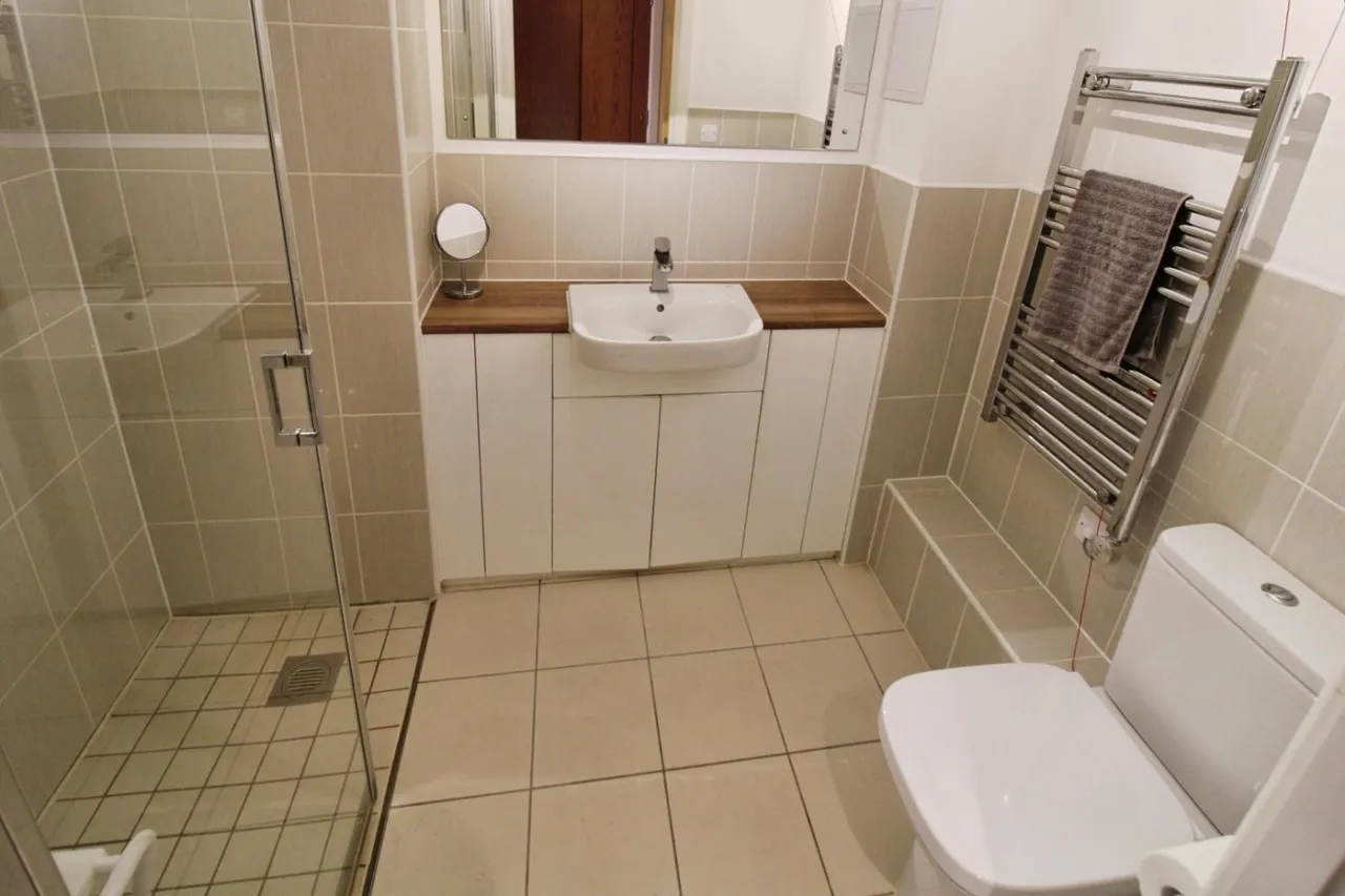 Albion Road, DA6, photo 15