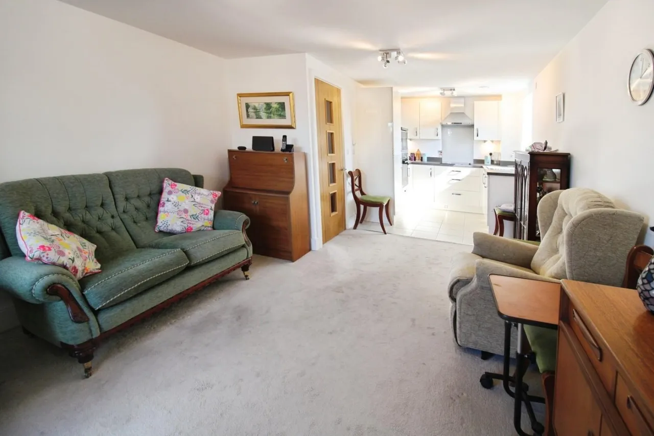 Albion Road, DA6, photo 7
