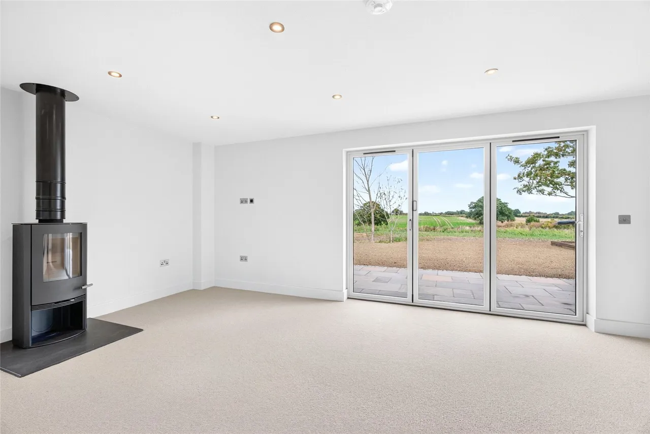 Holbrook, Ipswich, IP9, photo 13