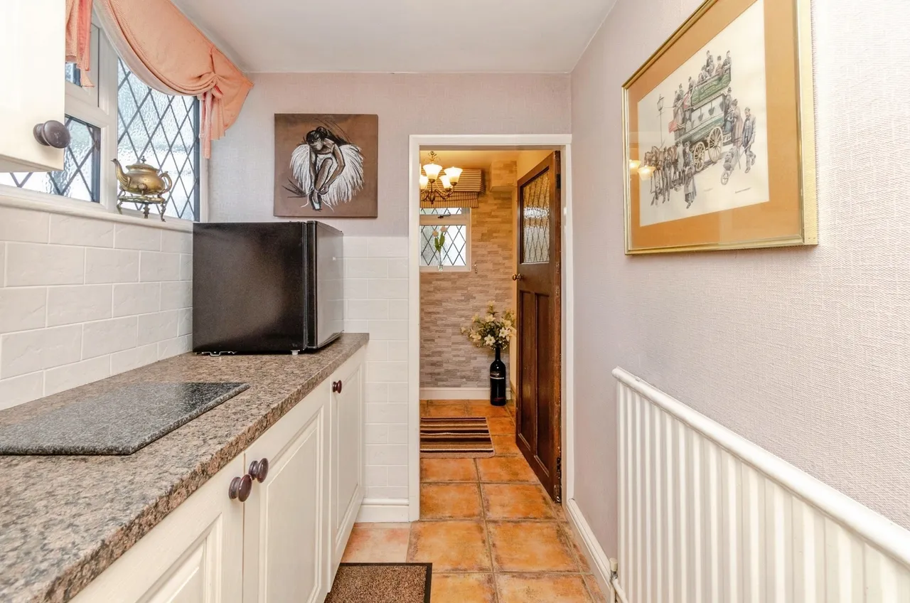 Church Road, Tettenhall Wood, WV6, photo 9