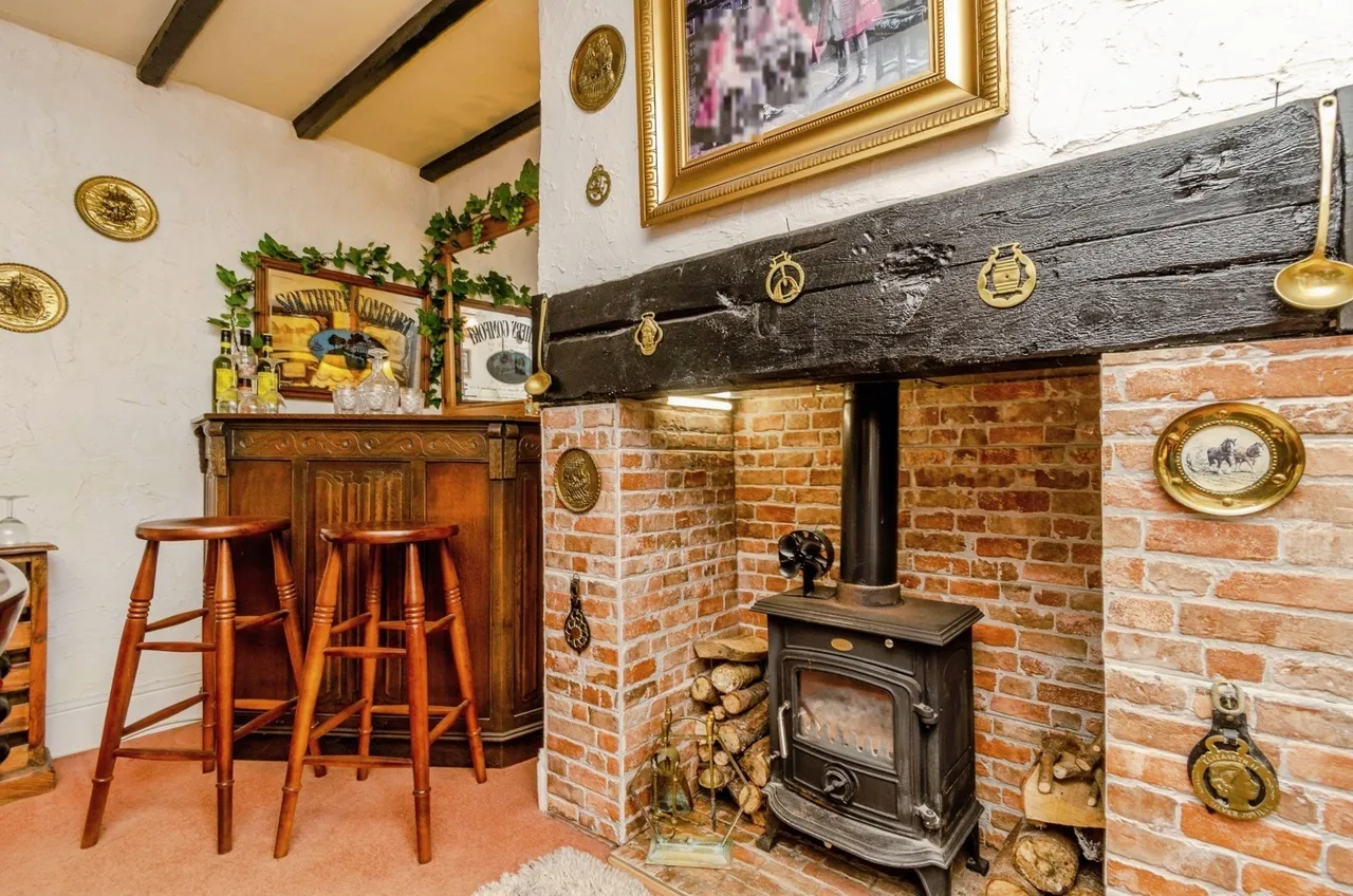 Church Road, Tettenhall Wood, WV6, photo 5