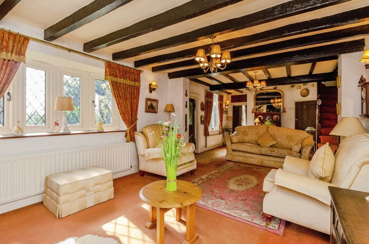 Church Road, Tettenhall Wood, WV6, photo 6