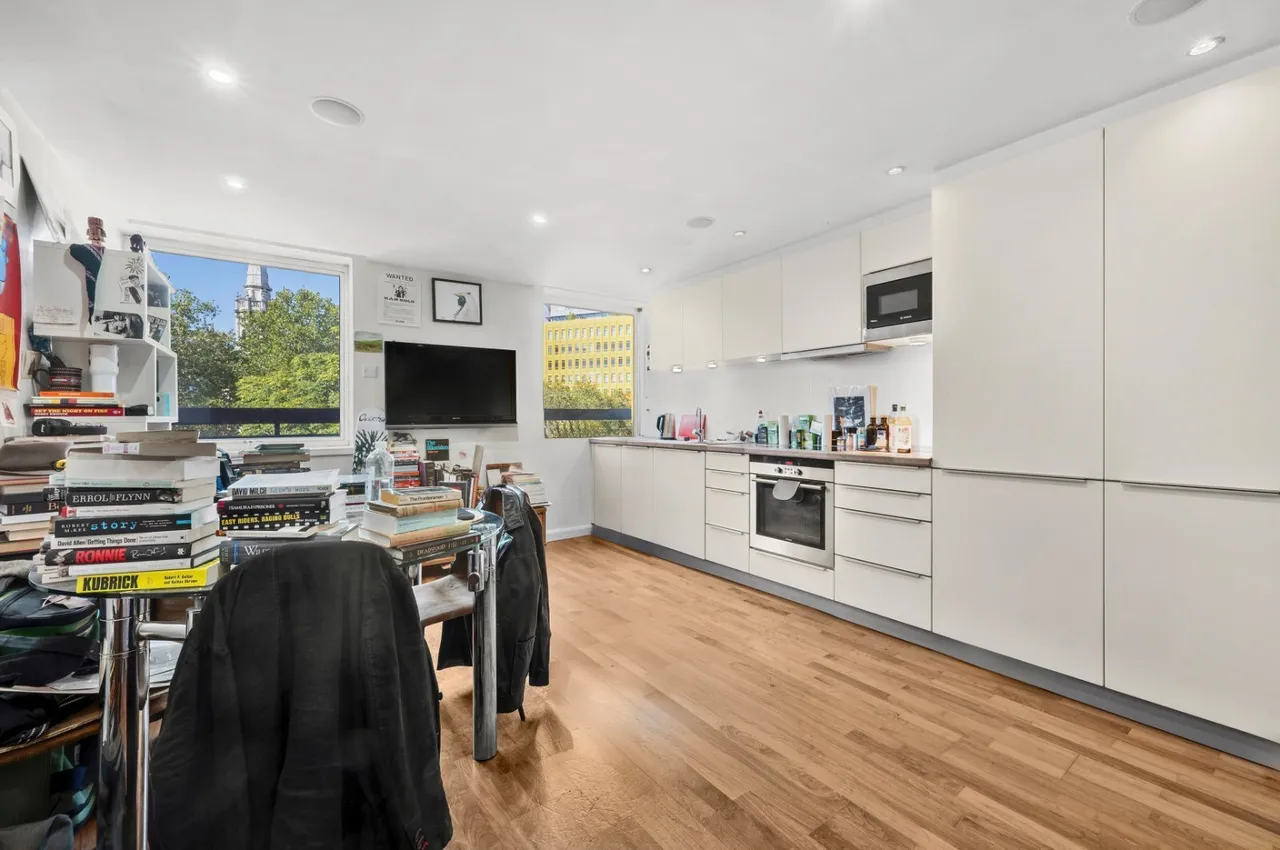 1 bed flat to rent, New Compton Street, Covent Garden, WC2H