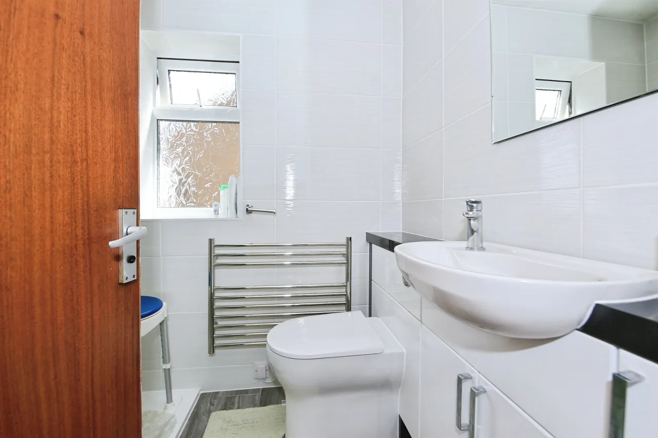 Squires Gate, Peterborough, PE4, photo 10