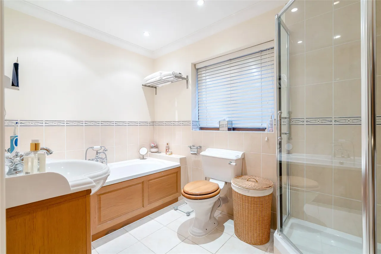 Mill End Close, Prestwood, HP16, photo 17