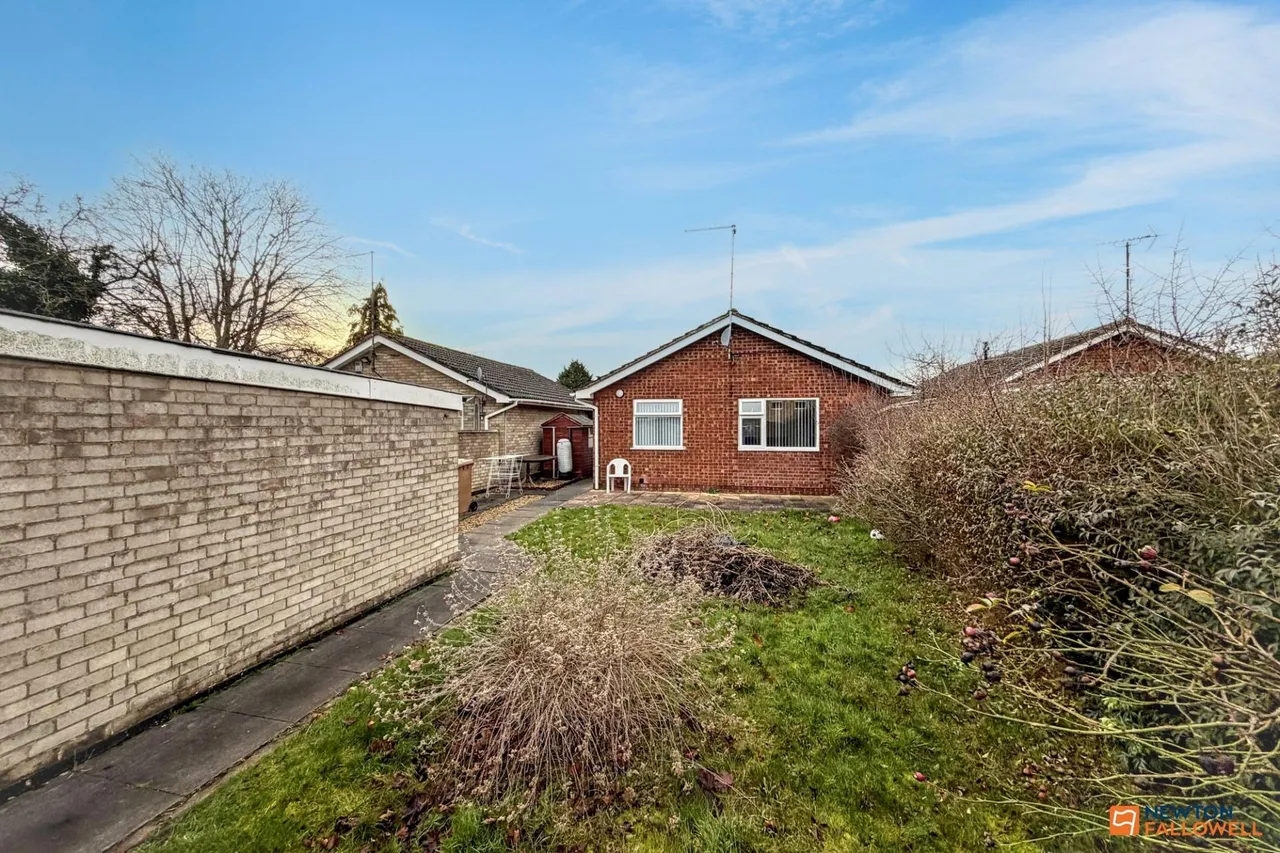 Bramall Court, Netherton, PE3, photo 9