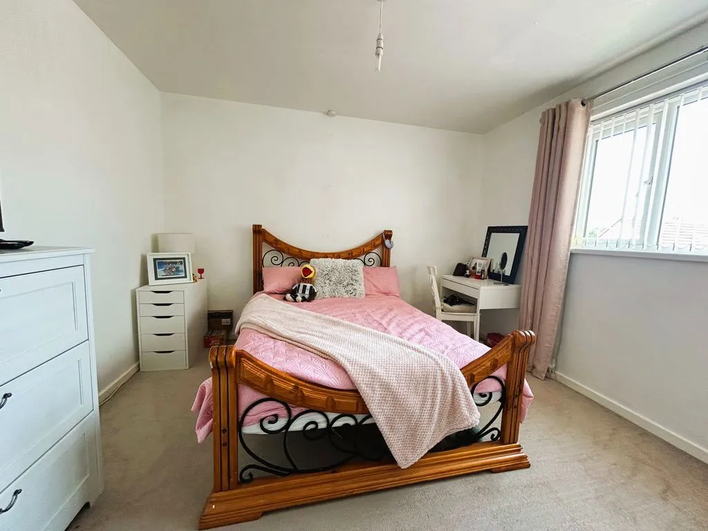 Cherwell Drive, Brownhills West, WS8, photo 8
