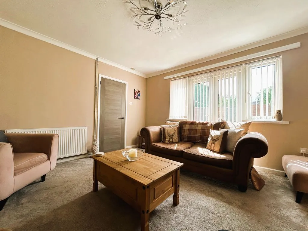 Cherwell Drive, Brownhills West, WS8, photo 5