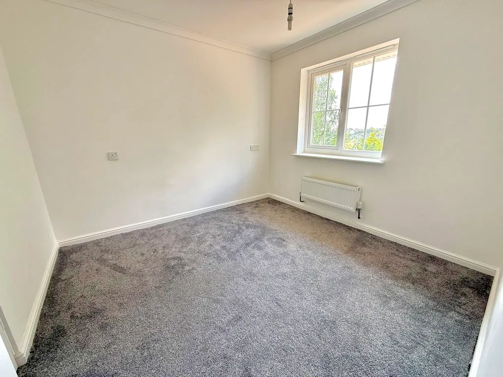 Farriers Way, Houghton Regis LU5 5FF, photo 10