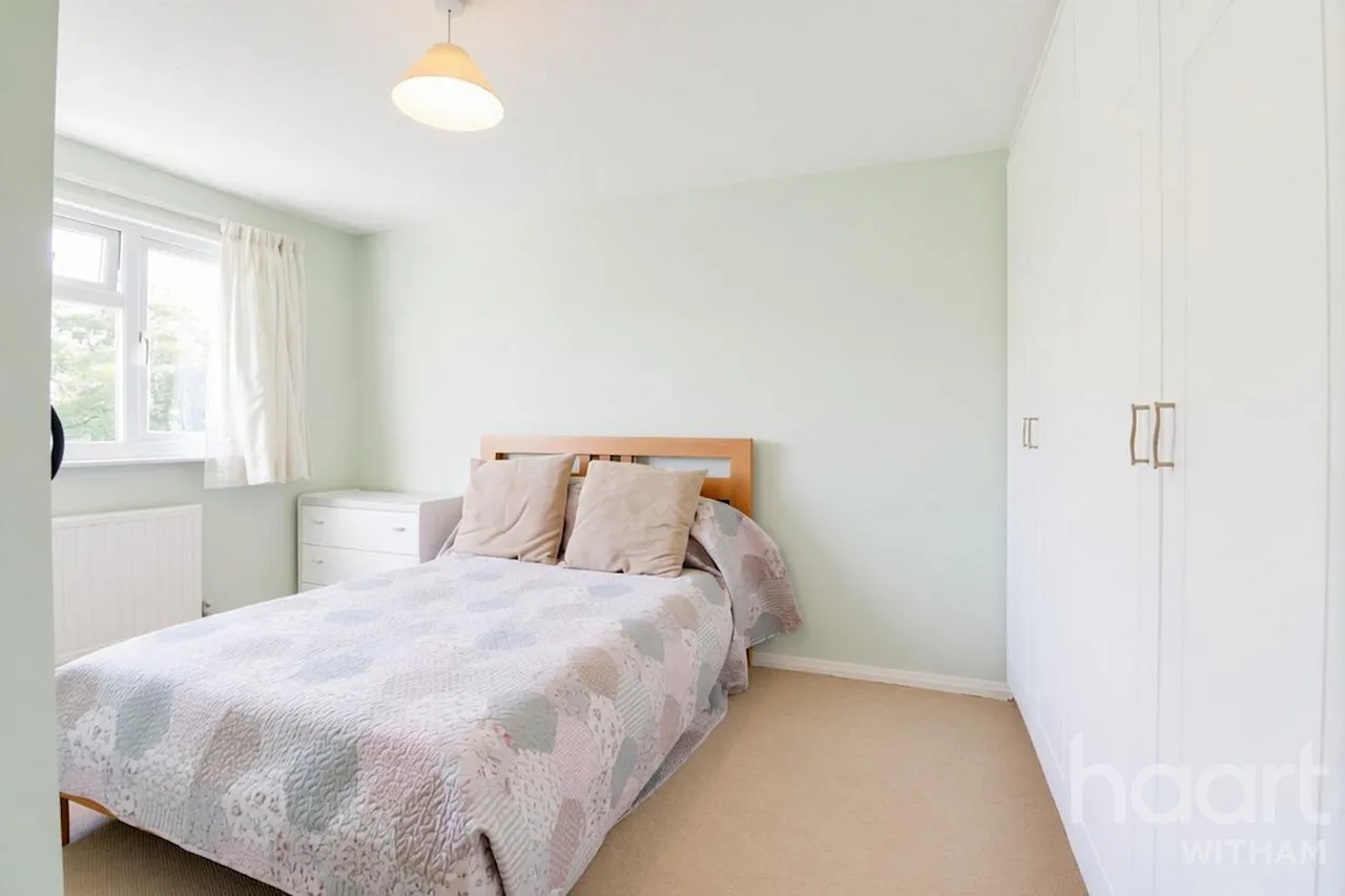 Helford Court, Witham, CM8, photo 7