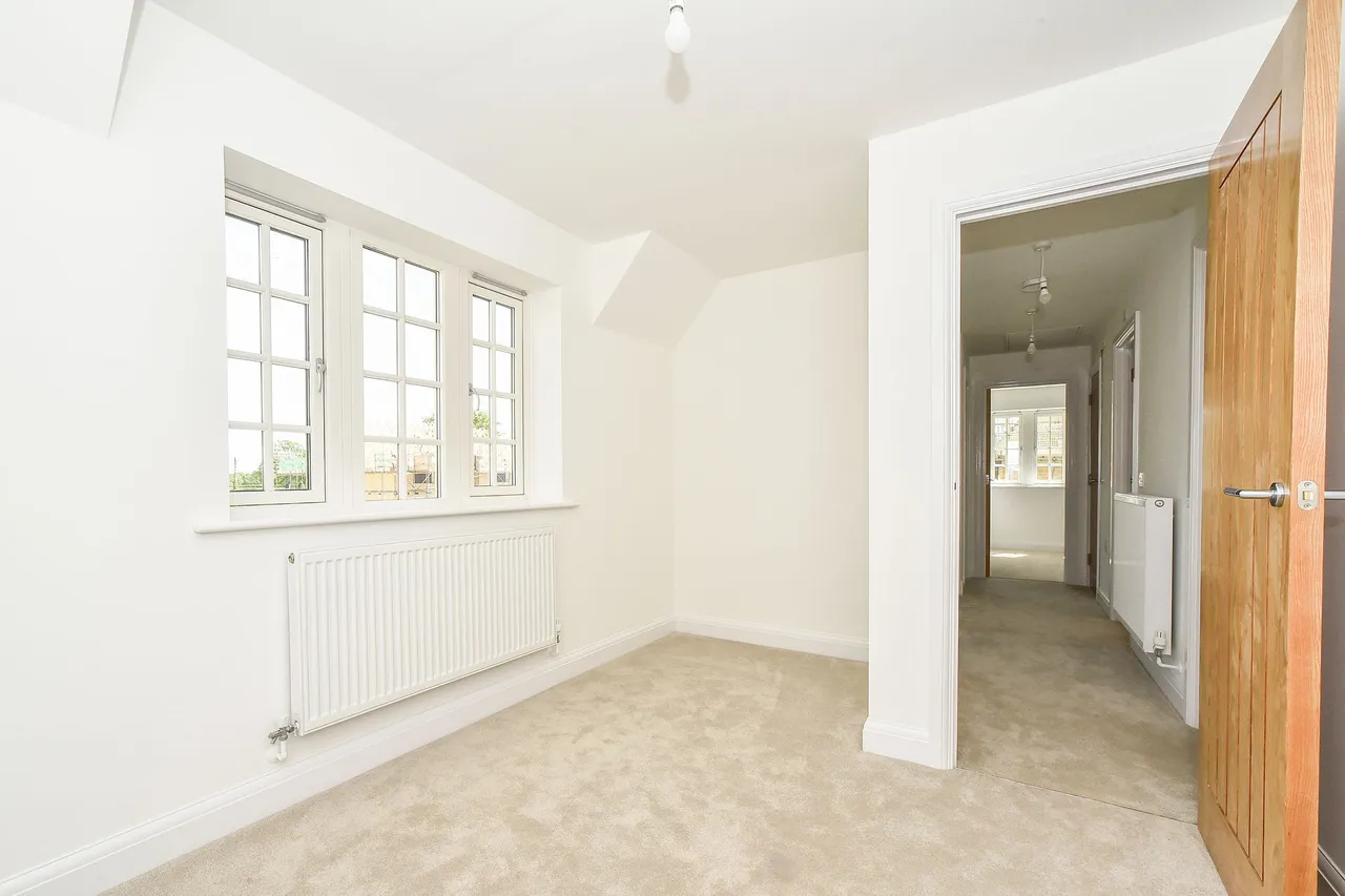 Ampney Meadows, Down Ampney, GL7, photo 26