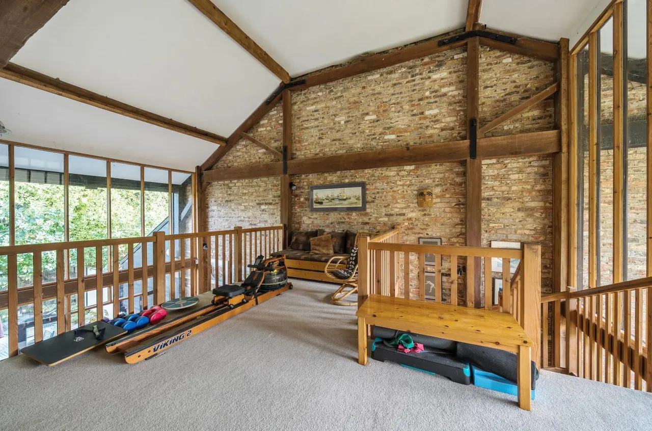 Stunning Barn Conversion, West Malling Fringes, photo 19