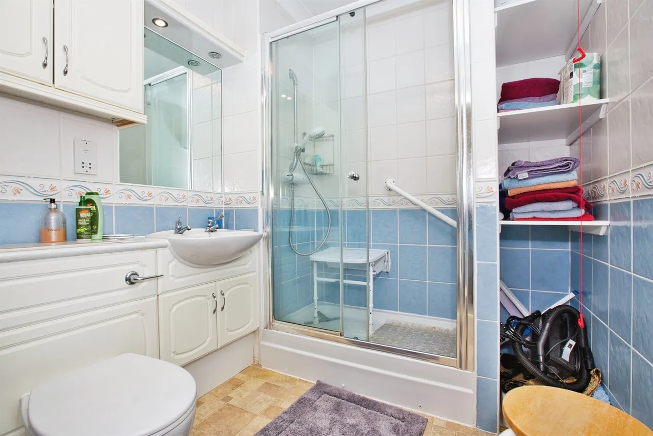 South Street, Yeovil, BA20, photo 13