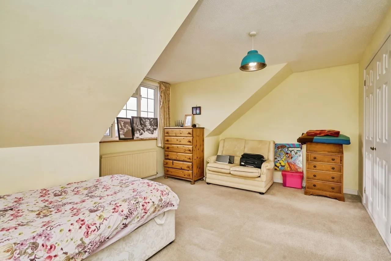 Denton Gardens, East Cowes, PO32, photo 22