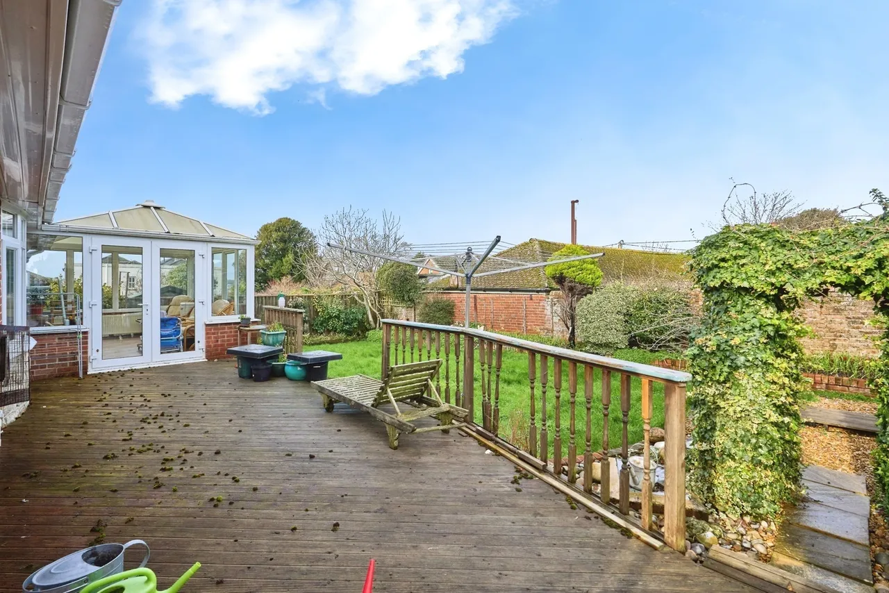 Denton Gardens, East Cowes, PO32, photo 14