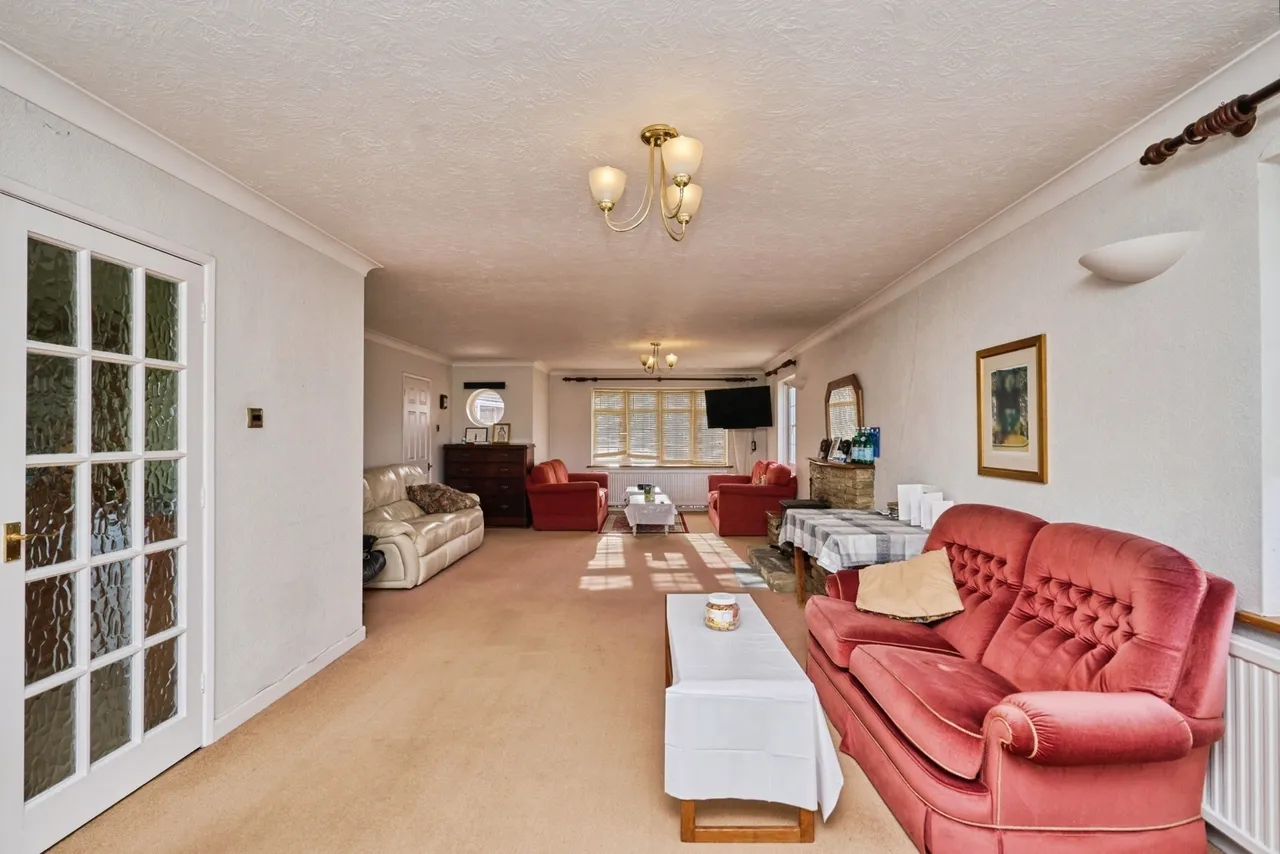 Denton Gardens, East Cowes, PO32, photo 6