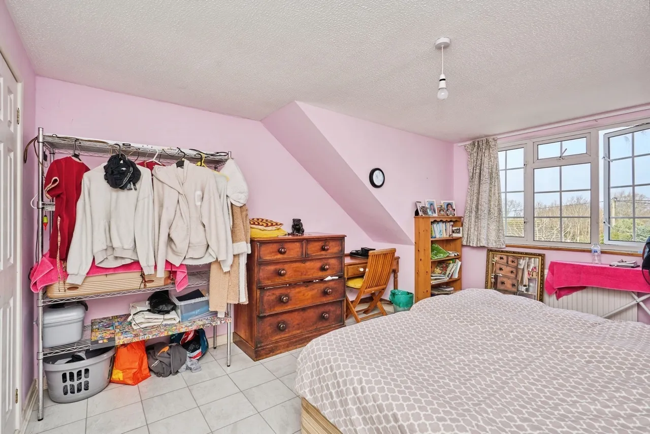 Denton Gardens, East Cowes, PO32, photo 18