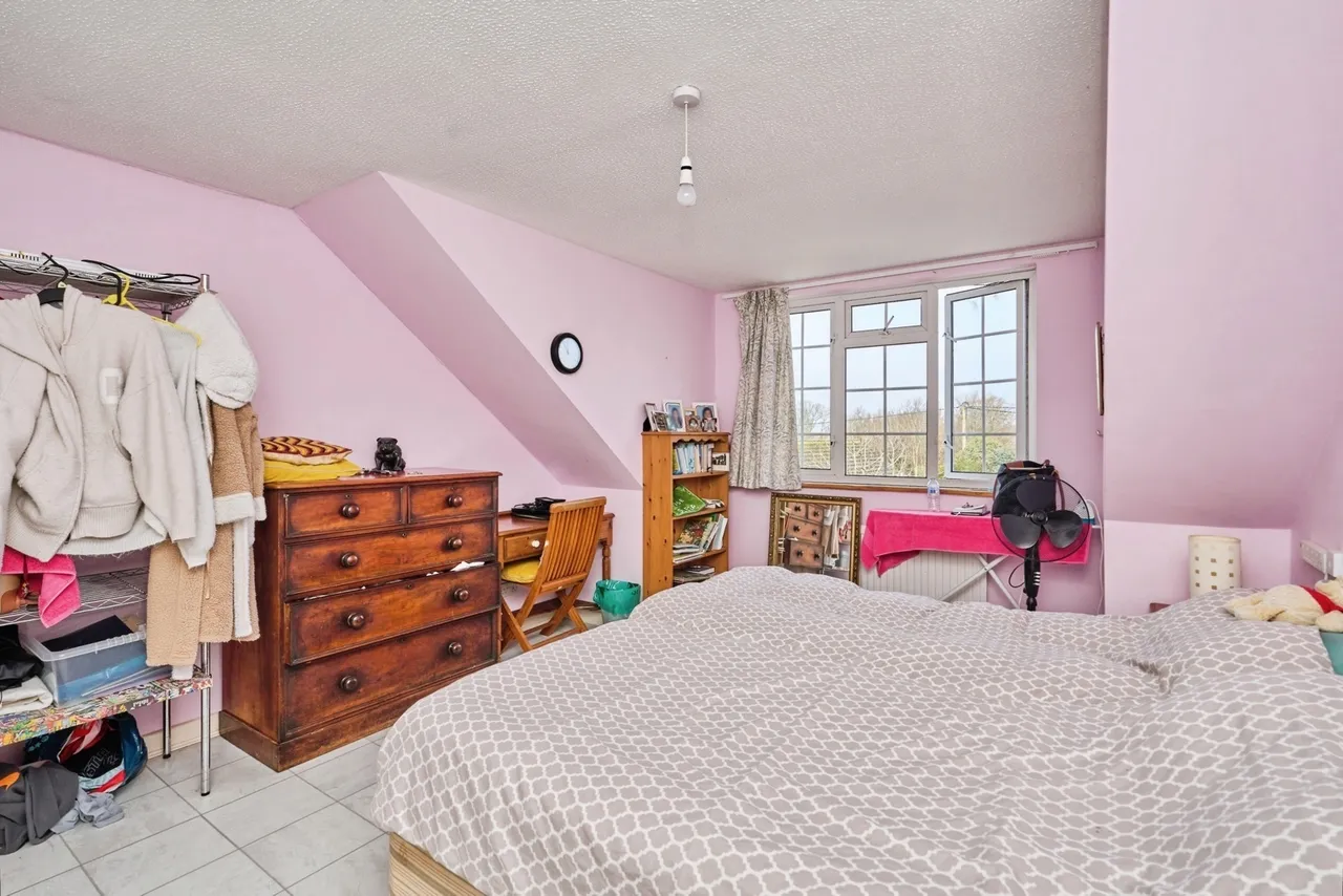 Denton Gardens, East Cowes, PO32, photo 19