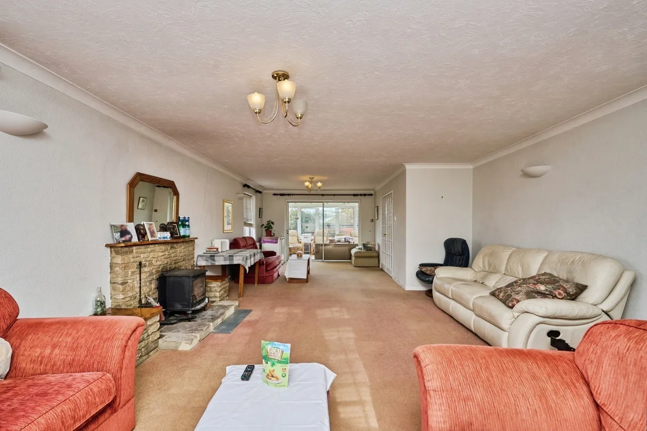 Denton Gardens, East Cowes, PO32, photo 7