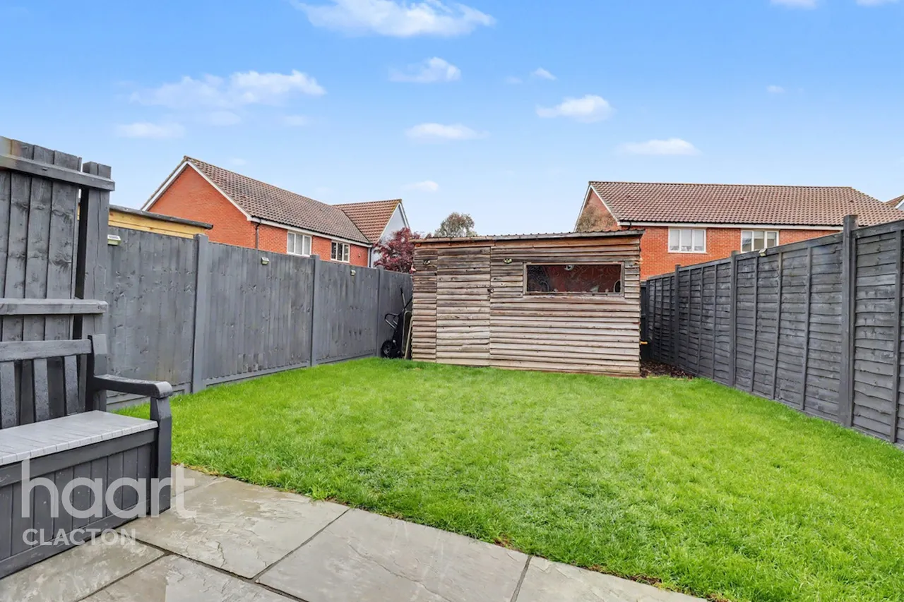 Dresden Square, Clacton-On-Sea, CO16, photo 12