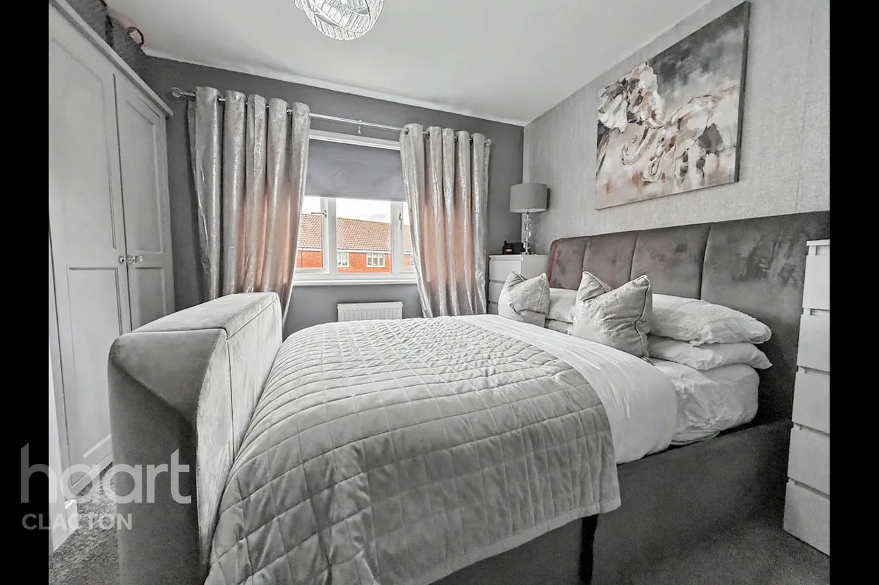 Dresden Square, Clacton-On-Sea, CO16, photo 8