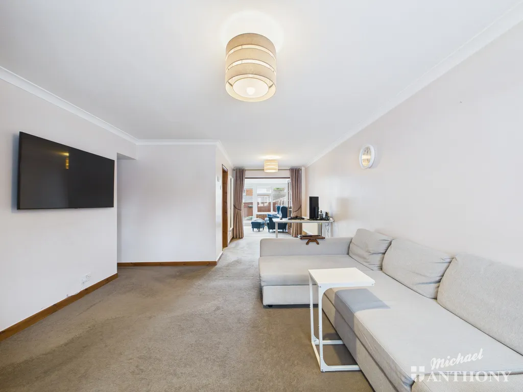 Granes End, Great Linford, Milton Keynes, MK14 5DX, photo 4