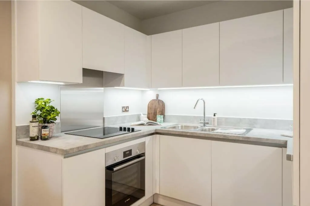 Middle Road, Hanwell, W7, photo 4