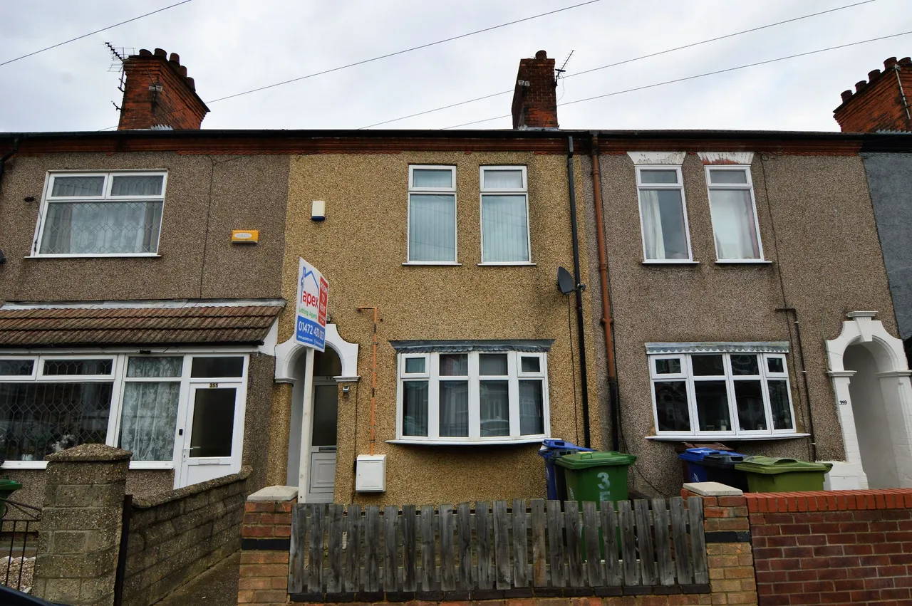 Wellington Street, Grimsby, Lincolnshire, DN32 7JT, photo 4
