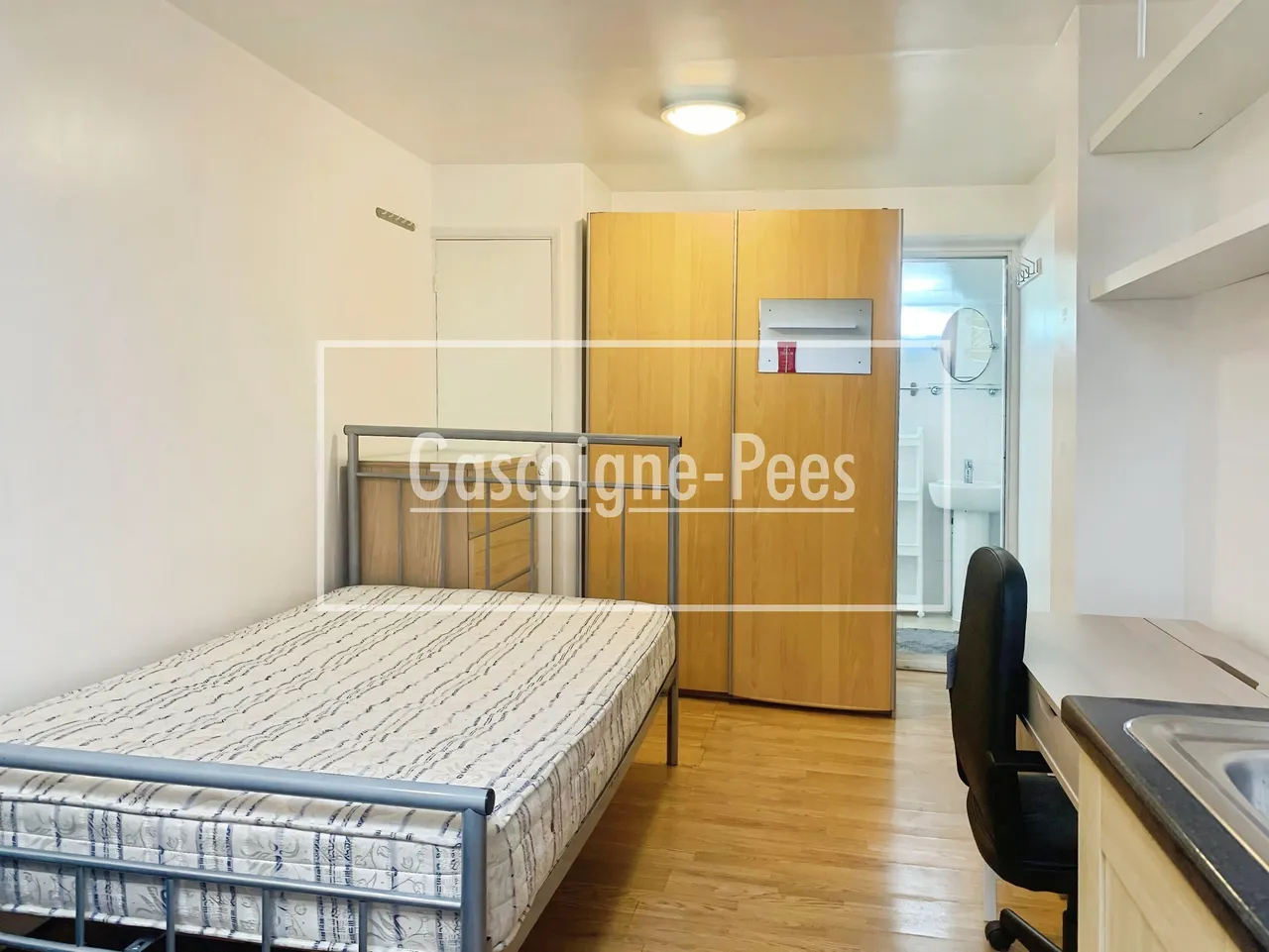 Gibbon Road, North Kingston, KT2, photo 3