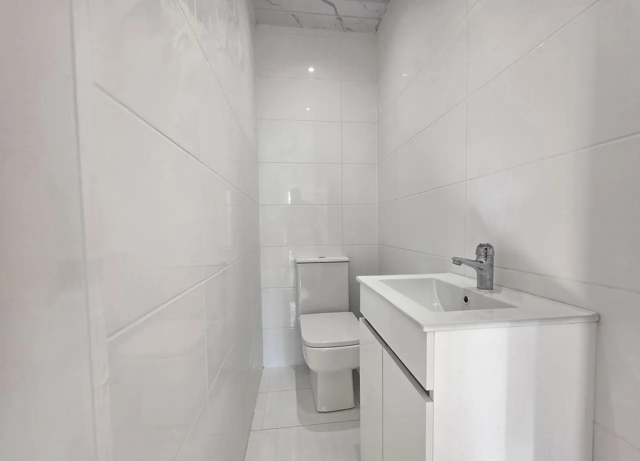Rockland Gardens, Willenhall, WV13, photo 5