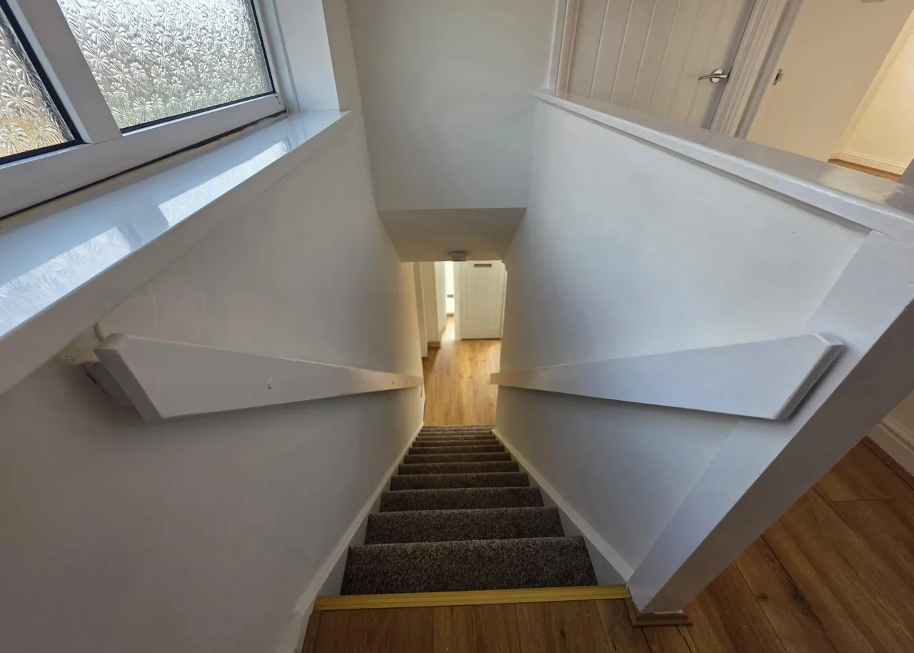 Rockland Gardens, Willenhall, WV13, photo 6
