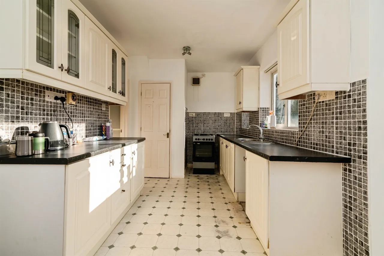 Allendale Avenue, Nottingham, NG8, photo 5