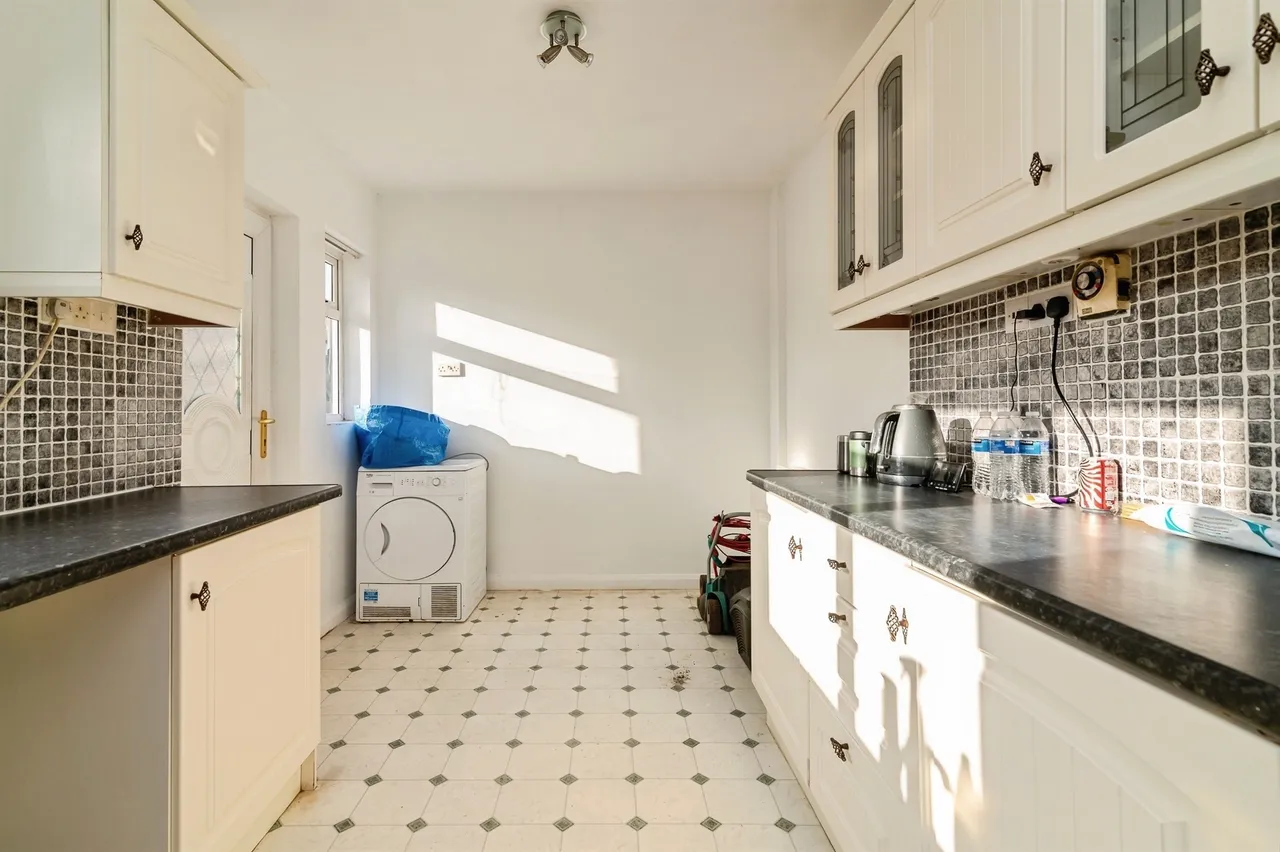 Allendale Avenue, Nottingham, NG8, photo 6